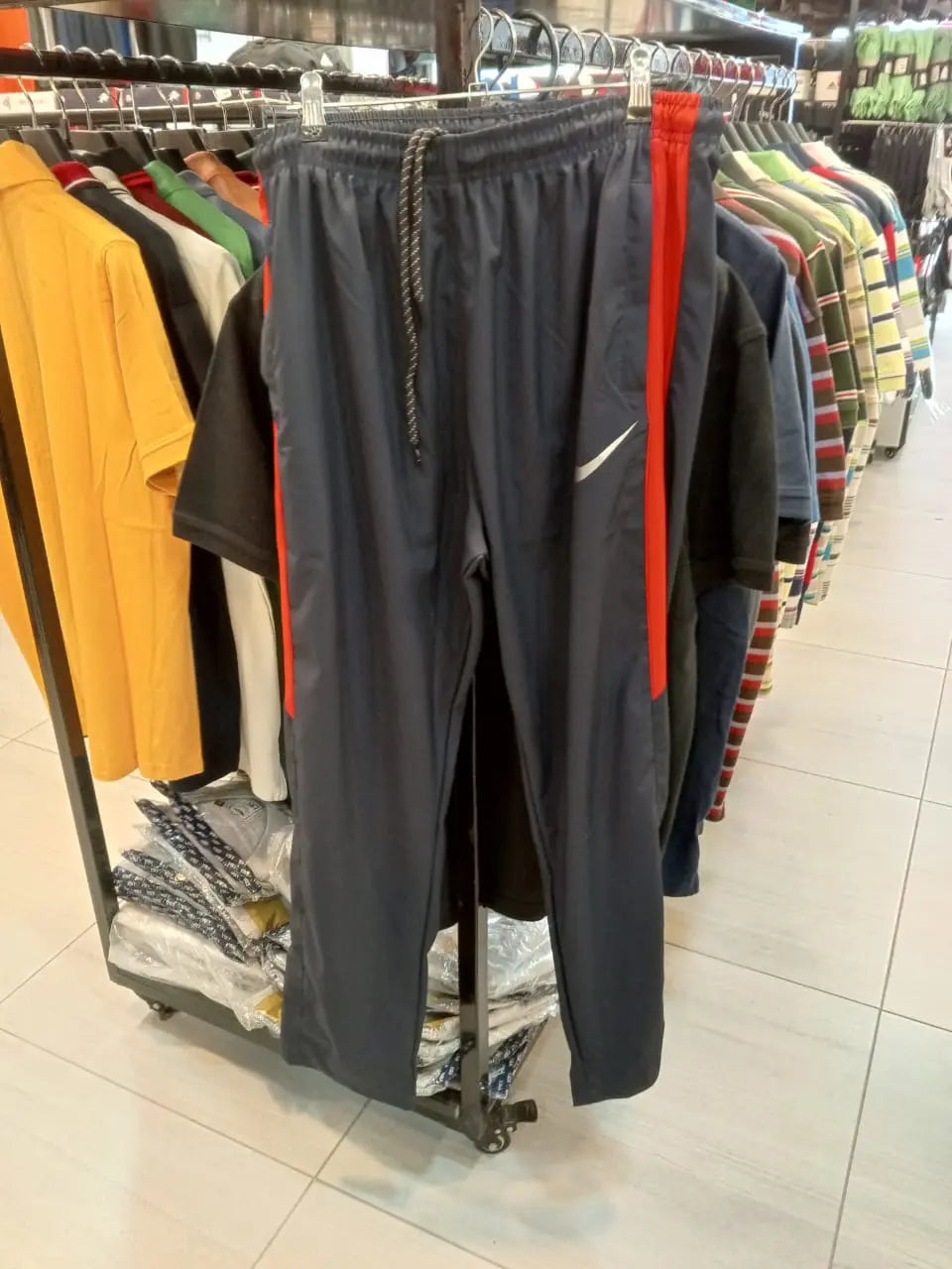 LM1111 Dry Fit Mens Gym Trousers