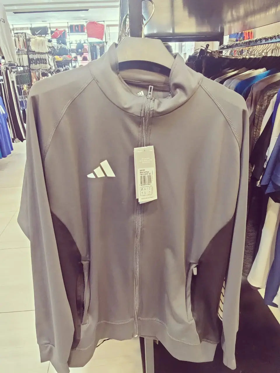 LM1370  DryFit Track Jacket